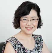 Dr Esther Lin